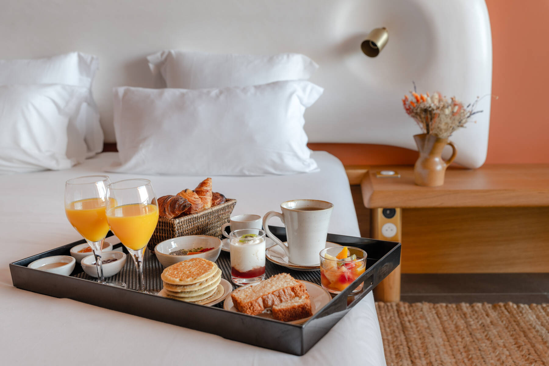 Petit-déjeuner en chambre